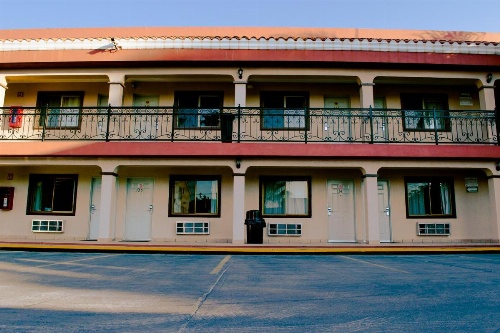 La Siesta Hotel image 9