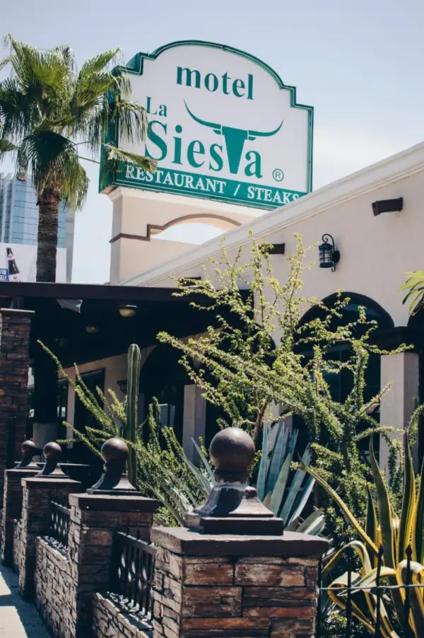 La Siesta Hotel 5